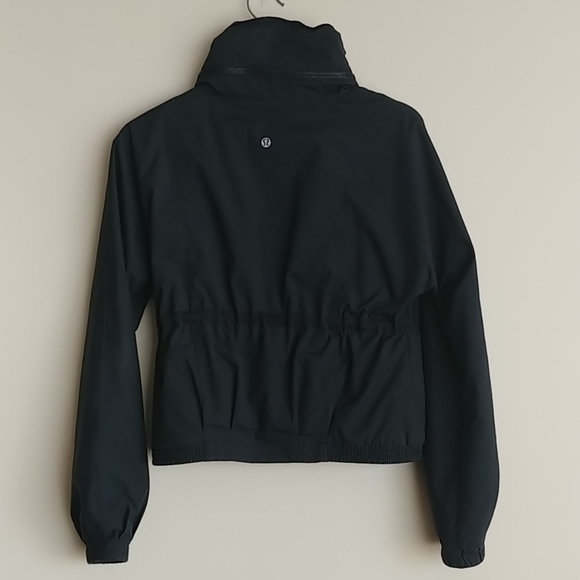 Lululemon Jacket with Hidden Hood - Picture 5 of 8